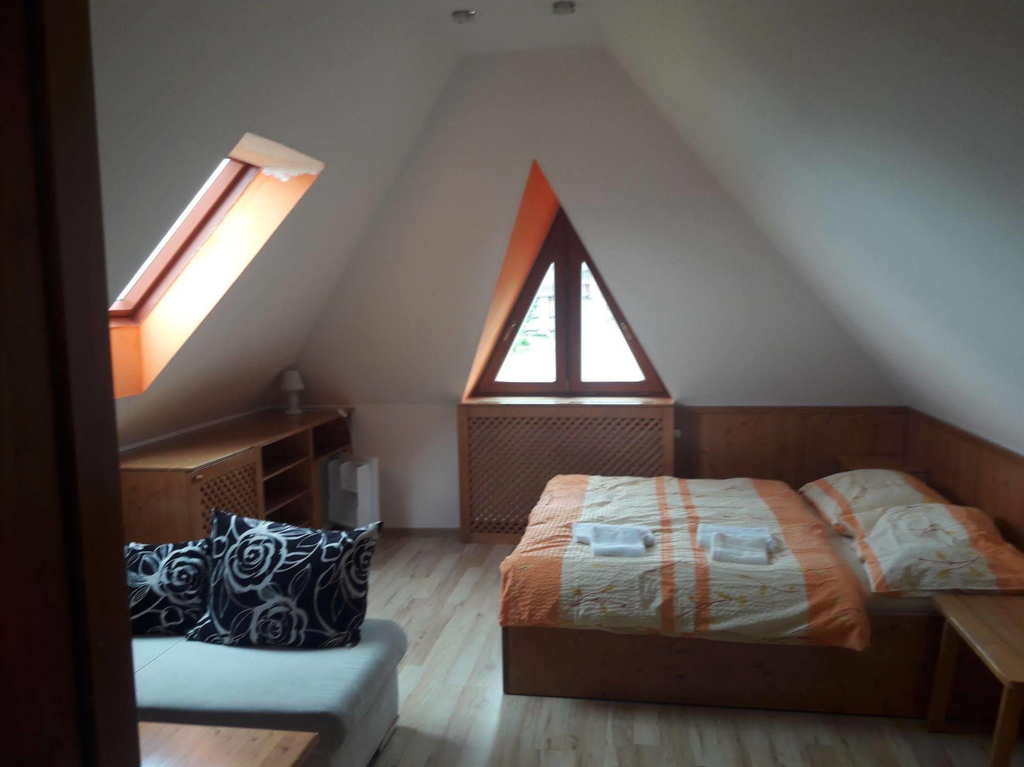 Hotel Lidicka Bouda Pec pod Snezkou Luaran gambar